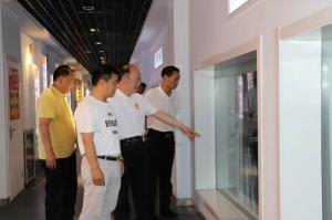 洛陽(yáng)市農副產(chǎn)品行業(yè)協(xié)會(huì )劉長(cháng)河會(huì )長(cháng)一行到洛陽(yáng)正大參觀(guān)調研